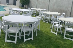 60 INCH ROUND TABLE